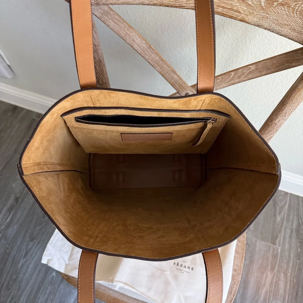 Sezane the tote in suede